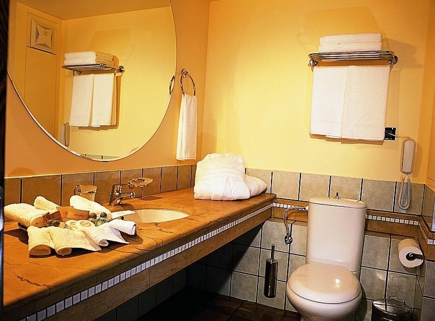 קרפניסיון Avaris Hotel חדר תמונה