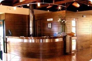 קרפניסיון Avaris Hotel מראה חיצוני תמונה